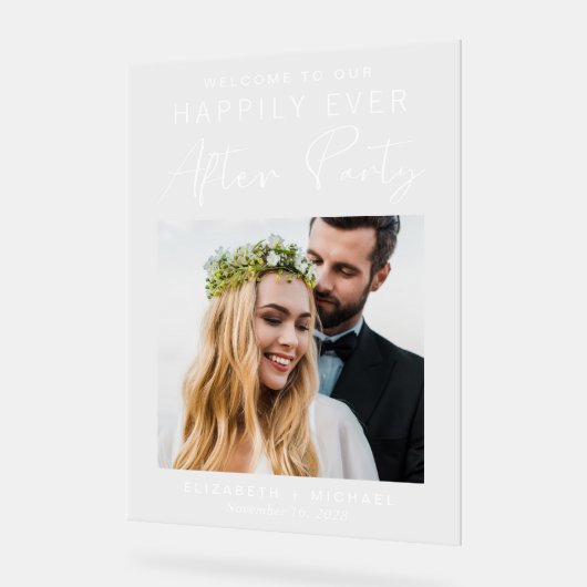 フォトウェディングレセプションの後に幸せな気持ちで アクリルサイン (傾斜)