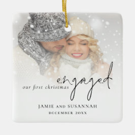 フォトオーバーレイスクリプト名1st婚約したクリスマス セラミックオーナメント