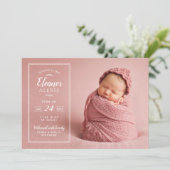 フォトオーバーレイモダンベビーガール誕生のお知らせ 案内状 (スタンド正面)