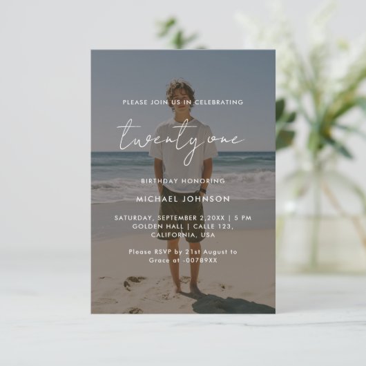 フォトオーバーレイ21歳の誕生日招待状カード 招待状 (スタンド正面)