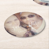 フォトカップル日付保存婚約 ラウンドペーパーコースター (アングル)
