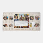 フォトカレンダー2026年通年14枚の写真ベージュ デスクマット (キーボード&マウス)