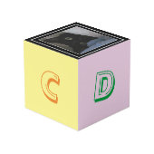 フォトキューブ – 写真とアルファベットブロック (裏面アングル)