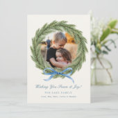 フォトクリスマスカード水彩リースブルーボウ シーズンカード (スタンド正面)