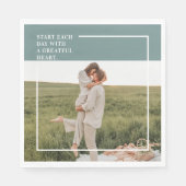 フォトグモダンリーンファミリーラブギフト スタンダードランチョンナプキン (正面)