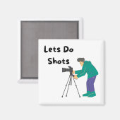 フォトグラファーとカメラでショットを実行する マグネット (正面/裏面)