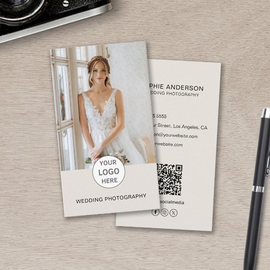 フォトグラファーモダンロゴ写真QRソーシャルメディアTan 名刺