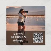 フォトグラファーモダンQRコードソーシャルメディア スクエア名刺 (正面)