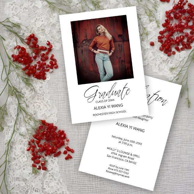 フォトグラーお洒落ド書モダンの卒業 (Photo Graduate Whimsical Modern Calligraphy Graduate Invitation Card.)