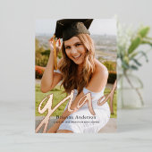 フォトグラード手書きスクリプト卒業フォイル 箔招待状 (立ち正面)