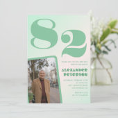 フォトグリーングラデーション82歳の誕生日 招待状 (スタンド正面)