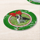 フォトグリーンレッドホリーベリーリボン紙コースター ラウンドペーパーコースター (アングル)