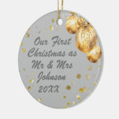 フォトグレー金ゴールド初めてのクリスマスミセス セラミックオーナメント (左)