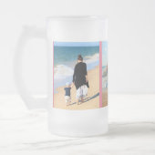 フォトコラージュとカスタム文字パーソナライズされた フロストグラスビールジョッキ (左)