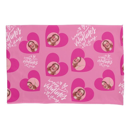 フォトコラージュバレンタインデー熱いピンクハート 枕カバー (正面)