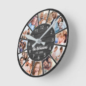 フォトコラージュパーソナライズされたブラックウッドファミリー ラウンド壁時計 (傾斜)