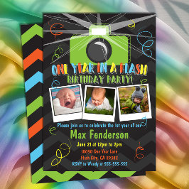 フォトコラージュ1年のフラッシュ最初の誕生日I 招待状