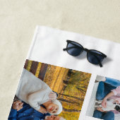 フォトコラージュ12写真組積造グリッドホワイト ビーチタオル (インサイチュ)