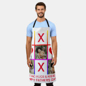 フォトコラージュTic Tac Toe Hugsキスファーザーロング エプロン (着用した状態)