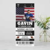 フォトサッカーパーソナライズされたチケット誕生日パーティー 招待状 (スタンド正面)