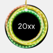 フォトサーキュラーフラフープクリスマスライト年 セラミックオーナメント (裏面)