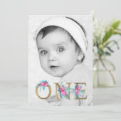 フォトシック金ゴールドフローラレター1st誕生日赤面 招待状 (スタンド正面)