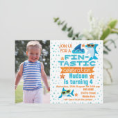 フォトシャークフィンタスティック誕生日招待状 招待状 (スタンド正面)