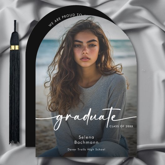 フォトスクリプトモダンの卒業式のアーチ発表 招待状