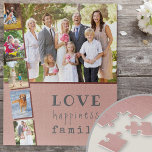 フォトストリップコラージラブハピネス家族ピンク ジグソーパズル<br><div class="desc">おカスタム客様の写真の6枚とパズル写真。フォトコラージュは、1つの風景写真と5つのポートレート写真を備え、フォトストリップスタイルを設定。デザインは、特に家族のための贈り物として美しい文言を持っ読て、愛の幸福の家族…トレンディータイプライターのスタイルと予測できなタイポグラフィで。このパズルは、ピンク、マルーンの赤と青の灰色の背景色パレットを持っている。家族のための写真のギフトを私たちの店を参照しなさい。</div>