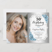 フォトダスティブルーシルバー50誕生日 招待状 (正面)