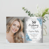 フォトダスティブルーシルバー50誕生日 招待状 (スタンド正面)