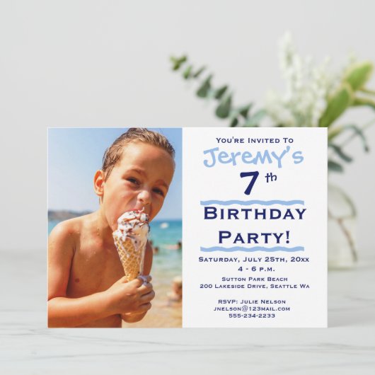 フォトチャイルドのブルーバースデーパーティーへの招待 招待状 (スタンド正面)