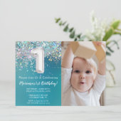 フォトティール(緑がかった色)シルバーグリッター1st誕生日パーティー 招待状 (スタンド正面)