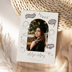 フォトドードルモダン卒業式サンドベージュ 案内状