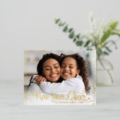 フォトニューイヤー応援スクリプトシックモダン実在金ゴールド 箔シーズンポストカード (立ち正面)