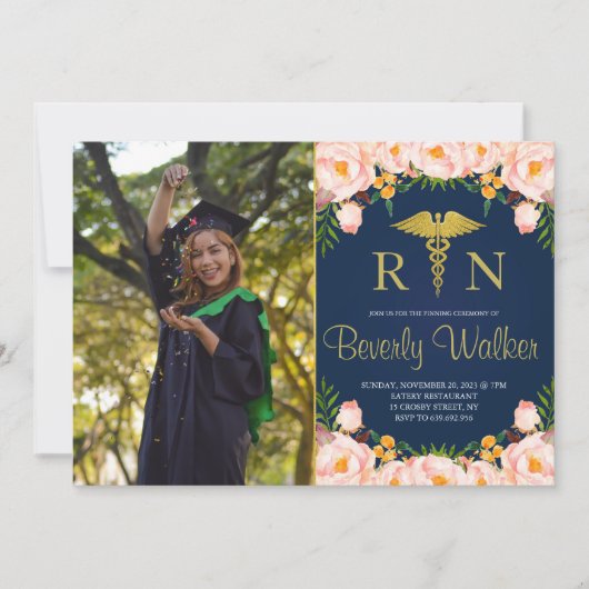 フォトネイビーと赤面フローラナースピン留め式 招待状 (正面)