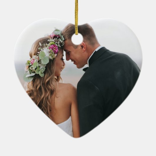 フォトバック結婚したレッド付き最初のクリスマス セラミックオーナメント (裏面)