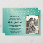 フォトバースデーパーティーティール(緑がかった色)ストリングライト招待状 招待状 (正面/裏面)