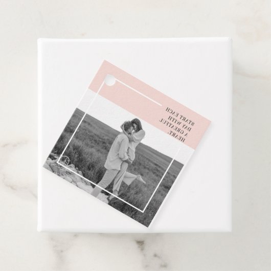 フォトパステルモダンピンクファミリーラブリーギフト フェイバータグ (インサイチュ)