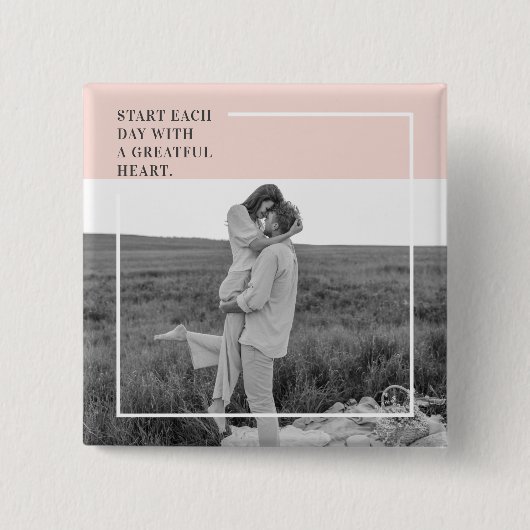 フォトパステルモダンピンクファミリーラブリーギフト 缶バッジ (正面)