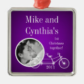 フォトパーソナライズされたオーナメントパープルダブルバイク メタルオーナメント (正面)