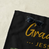 フォトパーソナライズされたコラージュ黒金ゴールド卒業 ビーチタオル (インサイチュ)