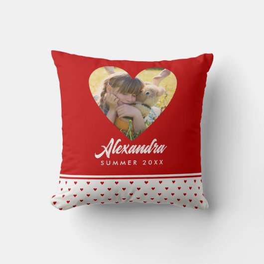 フォトパーソナライズされた赤いハートフレームモダン誕生日 クッション (正面)