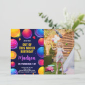 フォトピンクパープルアウタースペース誕生日招待状 招待状 (スタンド正面)