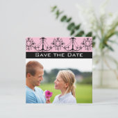 フォトピンクブラックダマスクシャンデリア日付保存 招待状 (スタンド正面)