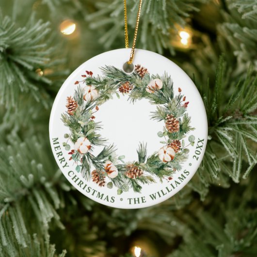 フォトフェスティバルパインコーンクリスマスホリデー セラミックオーナメント (ツリー)