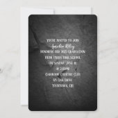 フォトフレーム付きの黒い岩の背景 招待状 (裏面)