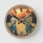 フォトブラウンカスタムクラスの作成エレガント ラウンド壁時計 (正面)