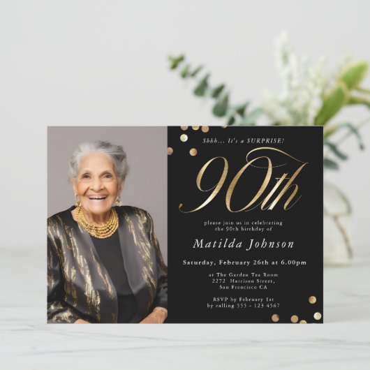 フォトブラックと金ゴールド90誕生日サプライズパーティー 招待状 (スタンド正面)