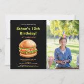 フォトブラックブラウンバーガー誕生日招待状 招待状 (正面)